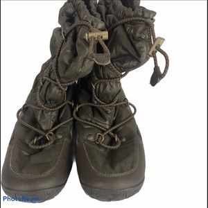 North Face Women’s Waterproof Puff Boots Size 6.5